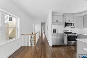 910 Bergen 2, Newark, NJ 07112 - Photo 6