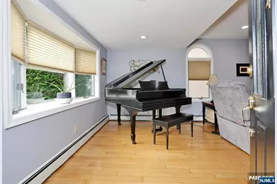 94 Smith Avenue, Bergenfield, NJ 07621 - Photo 4