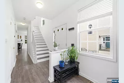 216 Barringer, Nutley, NJ 07110 - Photo 8