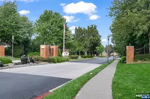 216 Barringer, Nutley, NJ 07110 - Photo 46