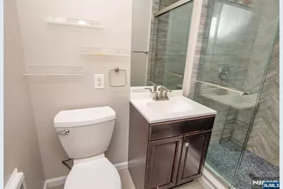 536 Boulevard, New Milford, NJ 07646 - Photo 12