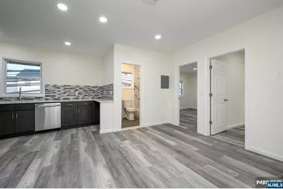 287 Orange Street 2 #2, Newark, NJ 07103 - Photo 6