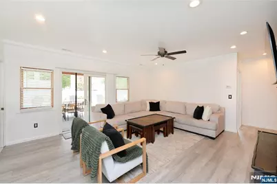 59 Hahn Avenue, Rochelle Park Township, NJ 07662 - Photo 10