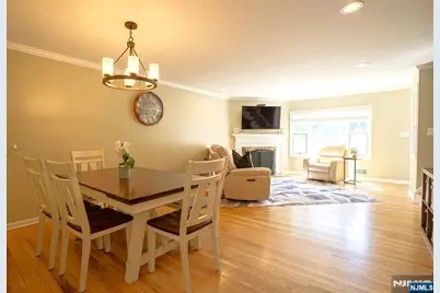 575 Grove, Clifton, NJ 07013 - Photo 6
