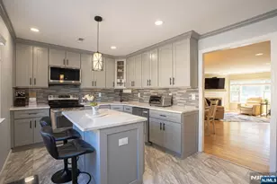 575 Grove, Clifton, NJ 07013 - Photo 10