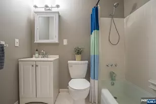 575 Grove, Clifton, NJ 07013 - Photo 18