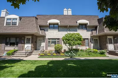 575 Grove, Clifton, NJ 07013 - Photo 2