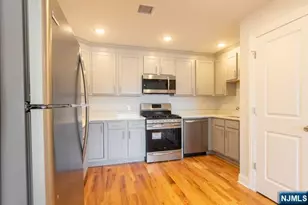 111 Monroe Street 15, Garfield, NJ 07026 - Photo 6