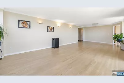 200 Winston Drive 2019 #2019, Cliffside Park, NJ 07010 - Photo 6