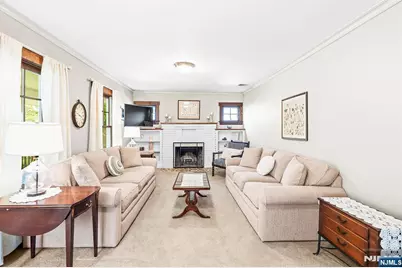 402 Enos Place, Ho Ho Kus, NJ 07423 - Photo 6