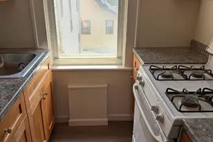 200 Ridgefield Ave, Bogota, NJ 07603 - Photo 12
