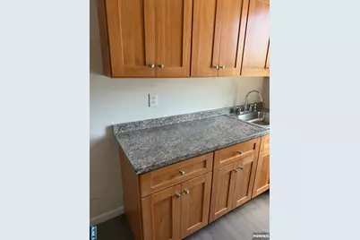 200 Ridgefield Avenue, Bogota, NJ 07603 - Photo 14