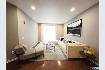 2208 Riverview Avenue 208 #208, Englewood, NJ 07631 - Photo 2