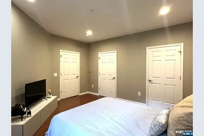 2208 Riverview Avenue 208 #208, Englewood, NJ 07631 - Photo 18