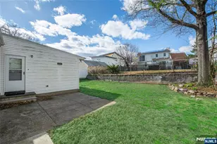 3 Vivian Ct, Fair Lawn, NJ 07410 - Photo 26