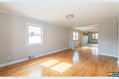 3 Vivian Court, Fair Lawn, NJ 07410 - Photo 10
