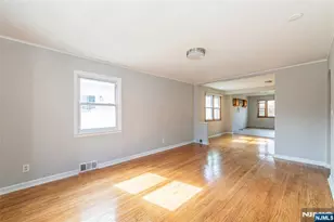 3 Vivian Ct, Fair Lawn, NJ 07410 - Photo 10