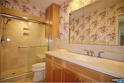 460 Liberty Street 460 B Unit 207 #460 B Unit 207, Little Ferry, NJ 07643 - Photo 16
