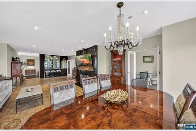 900 Palisade Avenue 2403 #2403, Fort Lee, NJ 07024 - Photo 10