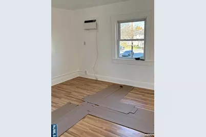 148 Hamilton Avenue, Lodi, NJ 07644 - Photo 12