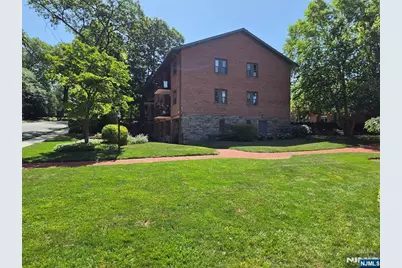 60 Madison Place A10 #A10, Ridgewood, NJ 07450 - Photo 30