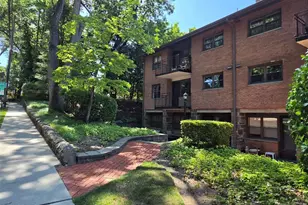 60 Madison Pl A10, Ridgewood, NJ 07450 - Photo 1