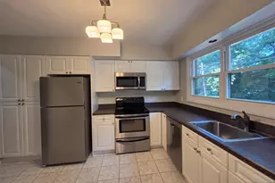 60 Madison Pl C4, Ridgewood, NJ 07450 - Photo 8