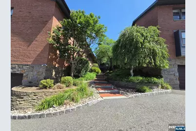 60 Madison Place A10 #A10, Ridgewood, NJ 07450 - Photo 32
