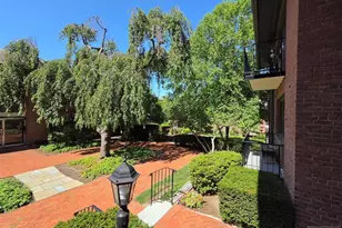 60 Madison Pl C4, Ridgewood, NJ 07450 - Photo 2
