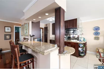 6040 Boulevard East 23G #23G, West New York, NJ 07093 - Photo 8