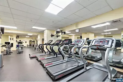 6040 Boulevard East 23G #23G, West New York, NJ 07093 - Photo 20