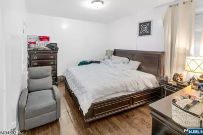 87 19th Street, East Orange, NJ 07017 - Photo 10