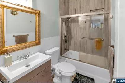 87 19th Street, East Orange, NJ 07017 - Photo 8
