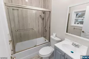 87 19th St, East Orange, NJ 07017 - Photo 22
