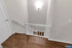 87 19th St, East Orange, NJ 07017 - Photo 28