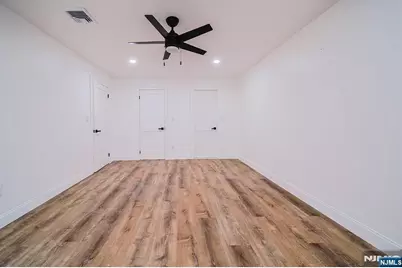 610 Anderson Avenue 2E #2E, Cliffside Park, NJ 07010 - Photo 14