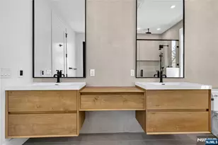 395 Hickory Ave, Paramus, NJ 07652 - Photo 34