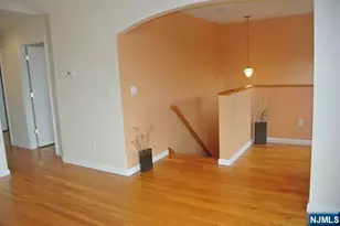69 Summit Ave 2, Elmwood Park, NJ 07407 - Photo 8