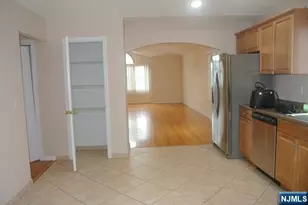 69 Summit Ave 2, Elmwood Park, NJ 07407 - Photo 26