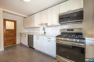 157-159 Forest Street 1, Montclair, NJ 07042 - Photo 4