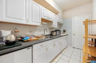 163 Rutherford Rd, Mahwah, NJ 07430 - Photo 16