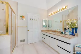 163 Rutherford Rd, Mahwah, NJ 07430 - Photo 20