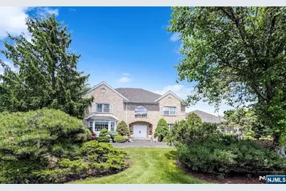 163 Rutherford Road, Mahwah, NJ 07430 - Photo 2