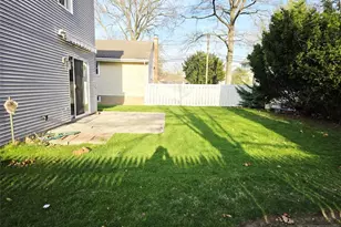 71 Wyandotte Ave, Dumont, NJ 07628 - Photo 14