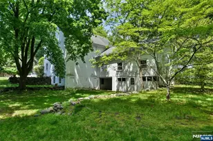 584 W Saddle River Rd, Upper Saddle River, NJ 07458 - Photo 10