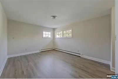 16 Glen Place, Old Tappan, NJ 07675 - Photo 8