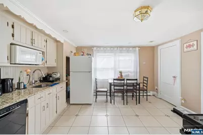 13-33 George Street, Fair Lawn, NJ 07410 - Photo 24