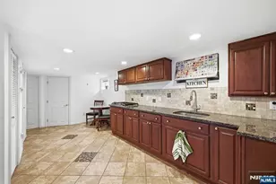 13-33 George St, Fair Lawn, NJ 07410 - Photo 38