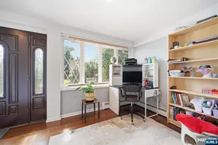13-33 George St, Fair Lawn, NJ 07410 - Photo 4