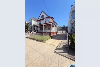 52 Warner Avenue, Jersey City, NJ 07305 - Photo 2